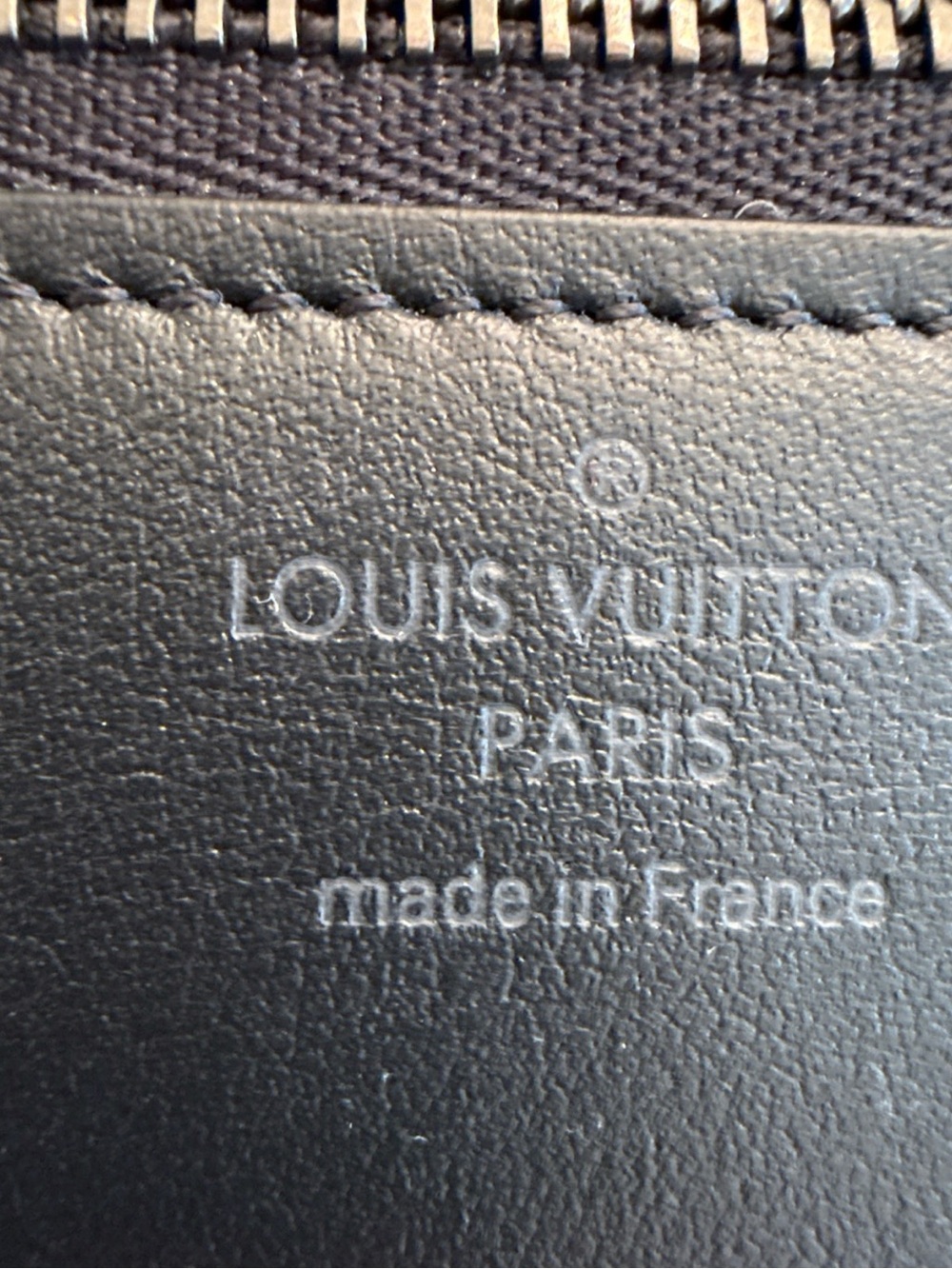 Louis Vuitton Black Monogram Eclipse Sunglasses Pouch GM AUTHENTIC - Picture 3 of 9